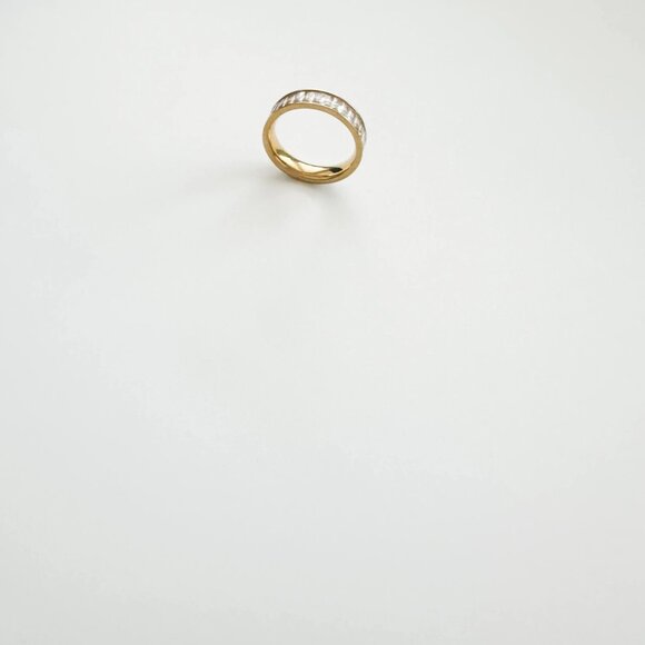 The Màu Ring - Picture 4 of 7